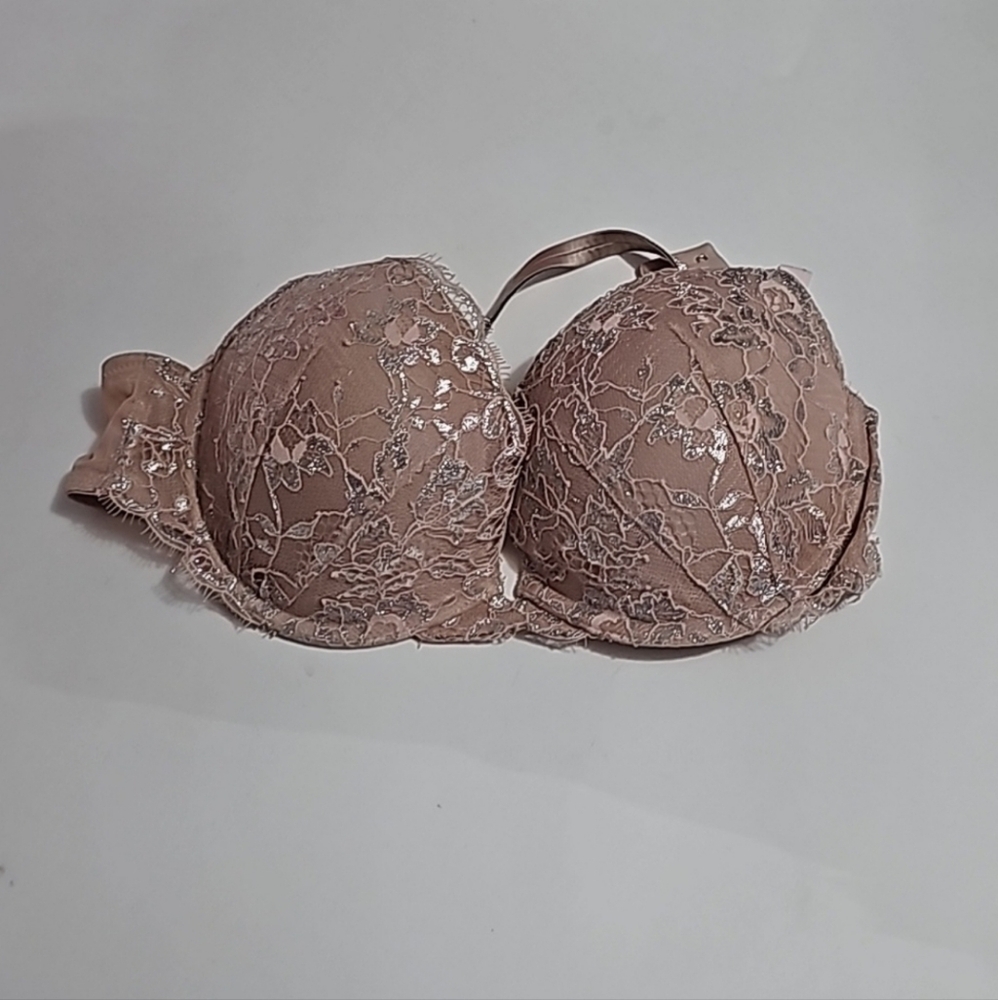 Victoria Secret push-up bra 32DD
